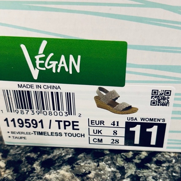 Skechers New Women’s Beverlee-Timeless Touch Wedge Sandal – Size 11 - Picture 12 of 12